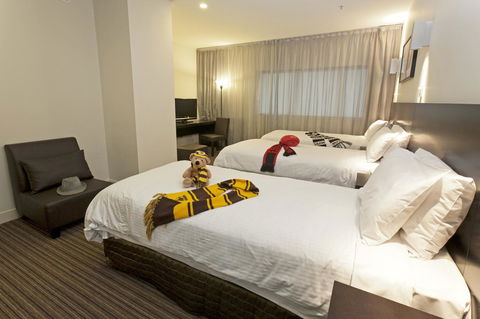 Causeway 353 Hotel - Whitsundays Accommodation 37