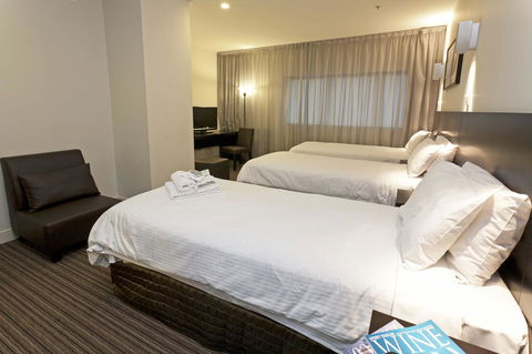 Causeway 353 Hotel - Whitsundays Accommodation 20