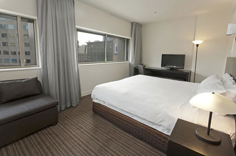 Causeway 353 Hotel - Whitsundays Accommodation 22
