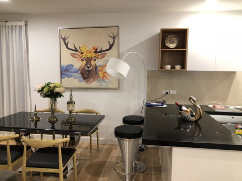 Apartments In Phillip Island Towers - Block C - Whitsundays Accommodation 40