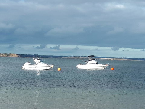 Apartments In Phillip Island Towers - Block C - Whitsundays Accommodation 11