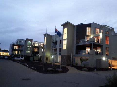 Apartments In Phillip Island Towers - Block C - Whitsundays Accommodation 15