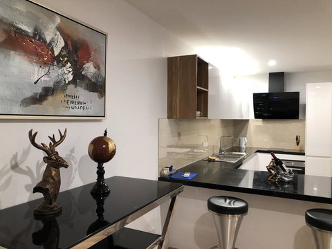 Apartments In Phillip Island Towers - Block C - Whitsundays Accommodation 42