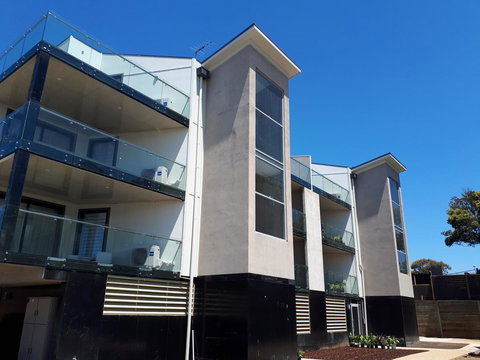 Apartments In Phillip Island Towers - Block C - Whitsundays Accommodation 32