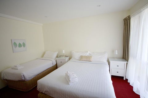 Sanctuary House Resort Motel - Whitsundays Accommodation 22