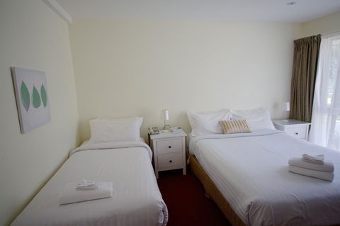 Sanctuary House Resort Motel - Whitsundays Accommodation 18