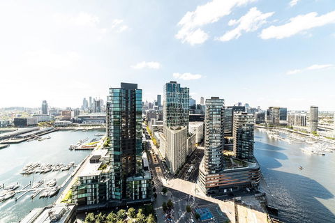 Melbourne Private Apartments - Collins Wharf Waterfront, Docklands - Whitsundays Accommodation 1