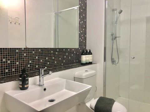 Nest-Apartments Sea View Apartments - Whitsundays Accommodation 7