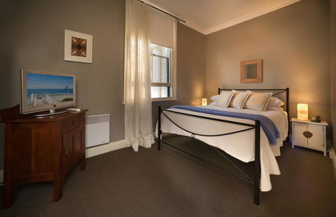 Athelstane House - Whitsundays Accommodation 15