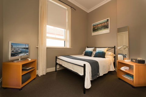 Athelstane House - Whitsundays Accommodation 17