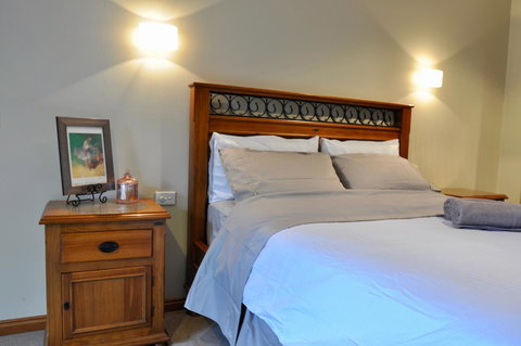 Crimea Retreat - Whitsundays Accommodation 7