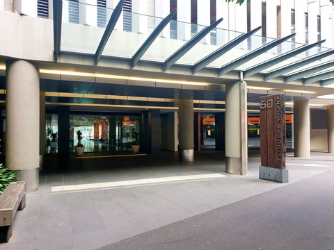 Signature Waterfront Apartments - Whitsundays Accommodation 37