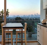 Best View St Kilda 1 BR - Spectacular Sunset Hideaway - Whitsundays Accommodation