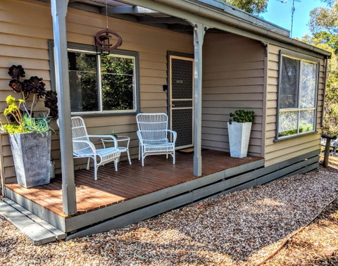 Tangenong Cottages - Whitsundays Accommodation 2