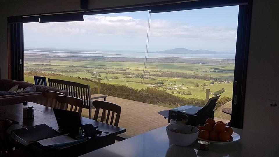 Agnes VIC Whitsundays Accommodation