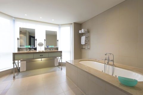 The Westin Melbourne - Whitsundays Accommodation 4