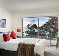 Waves Apartments - Whitsundays Accommodation