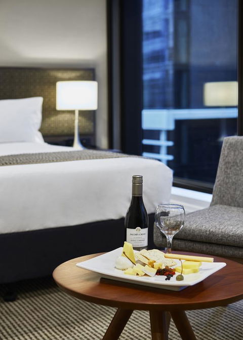 Stamford Plaza Melbourne - Whitsundays Accommodation 17