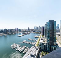 Pars Apartments - Collins Wharf Waterfront Docklands - Whitsundays Accommodation
