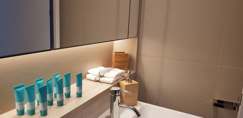Pars Apartments - Collins Wharf Waterfront, Docklands - Whitsundays Accommodation 1