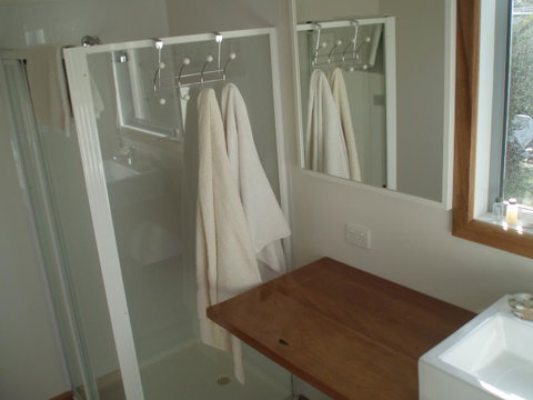 Aloha Ha Phillip Island - Whitsundays Accommodation 22