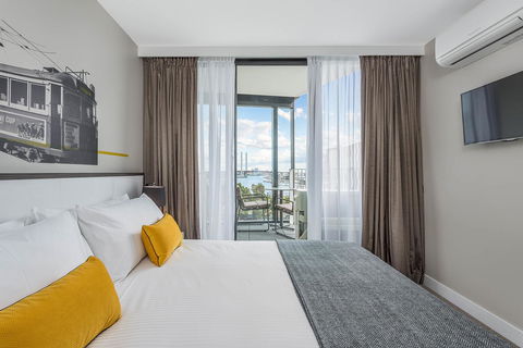 Peppers Docklands - Whitsundays Accommodation 29
