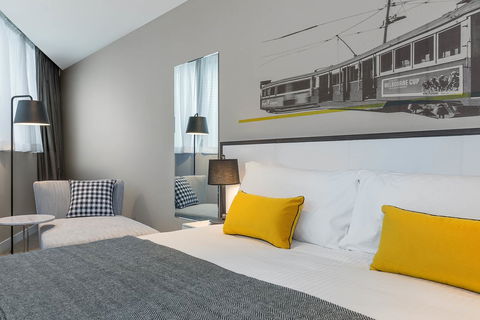 Peppers Docklands - Whitsundays Accommodation 17