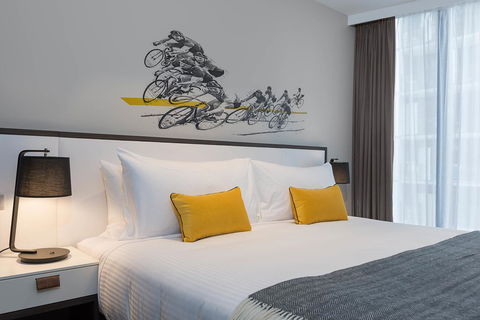 Peppers Docklands - Whitsundays Accommodation 24
