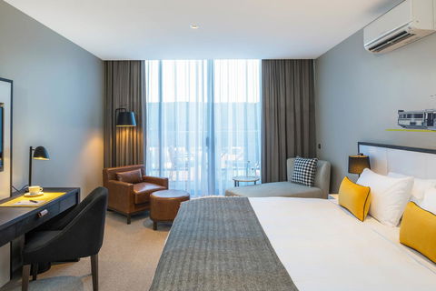 Peppers Docklands - Whitsundays Accommodation 18