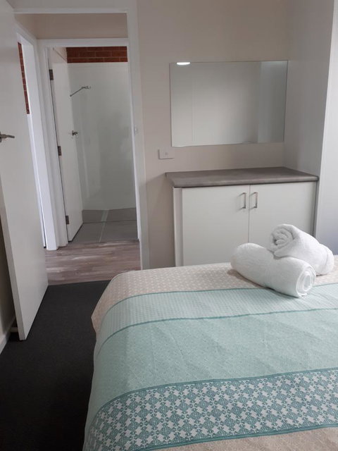 Beachcomber Holiday Units - Whitsundays Accommodation 9