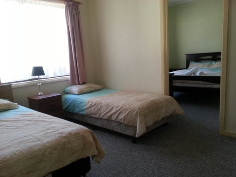 Beachcomber Holiday Units - Whitsundays Accommodation 41