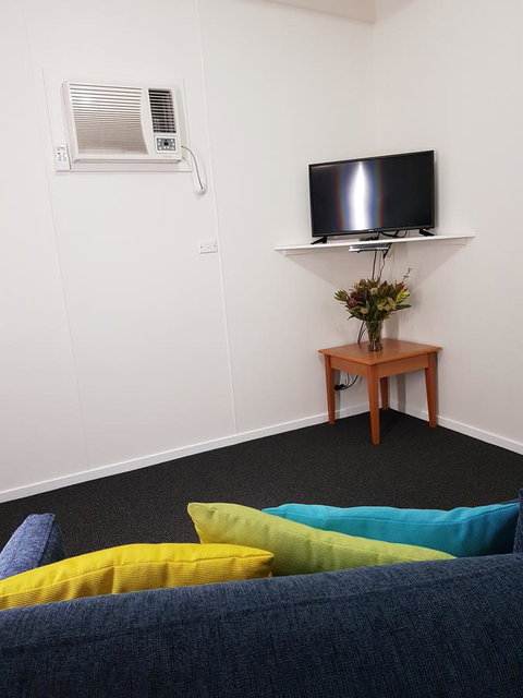 Beachcomber Holiday Units - Whitsundays Accommodation 14