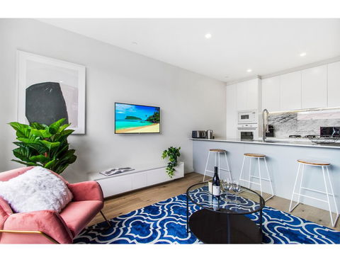 Boutique Apartment In Quiet, Sought-after Suburb - Whitsundays Accommodation 8
