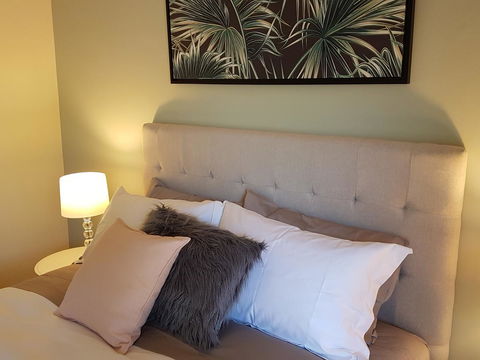 Healesville House - Fig Tree House - Whitsundays Accommodation 11