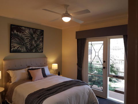 Healesville House - Fig Tree House - Whitsundays Accommodation 10