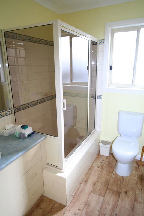 Hamilton Townhouse Motel - Whitsundays Accommodation 5