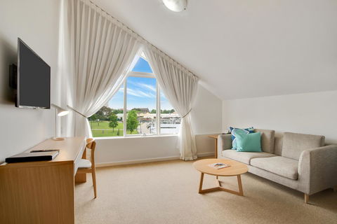 Aligned Corporate Residences Williamstown - Whitsundays Accommodation 22