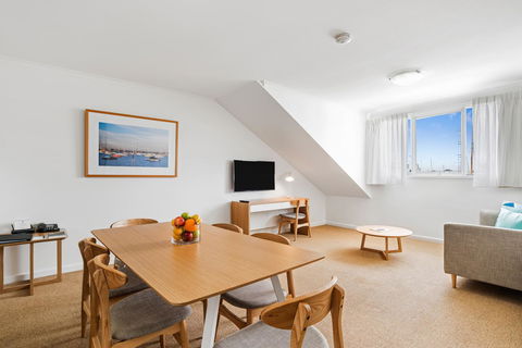 Aligned Corporate Residences Williamstown - Whitsundays Accommodation 11