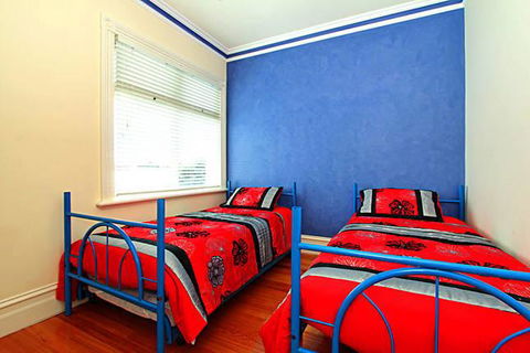 ABC Accommodation - Rosebud - Whitsundays Accommodation 8