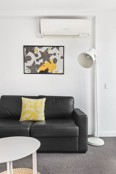 Docklands Private Collection - City Harbour Apartments - Whitsundays Accommodation 18