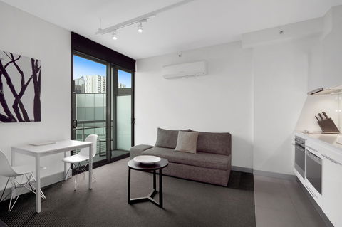 Docklands Private Collection - City Harbour Apartments - Whitsundays Accommodation 38