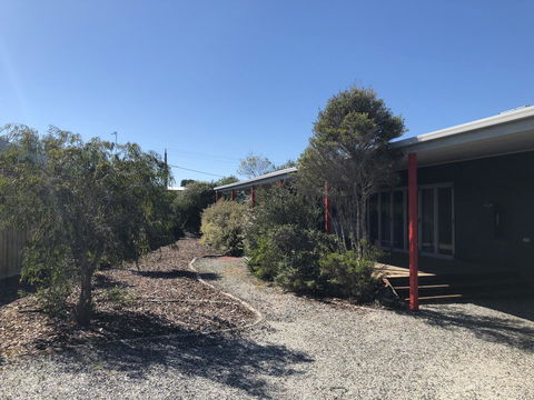 Beautiful, Cosy And Quiet - Whitsundays Accommodation 33