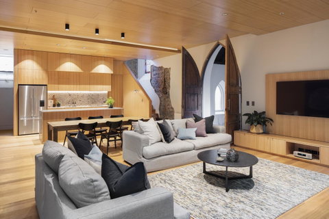 Converted Blue Stone Church - Whitsundays Accommodation 11