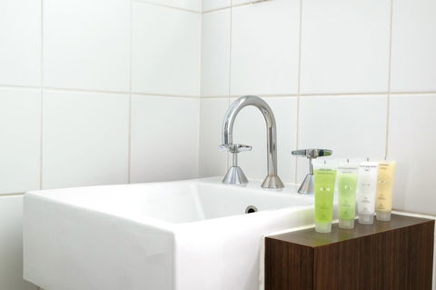 MAC South Yarra By Melbourne Apartment Collection - Whitsundays Accommodation 14