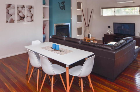 Blue Ridge Retreat - Whitsundays Accommodation 2