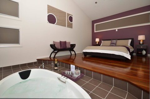 Blue Ridge Retreat - Whitsundays Accommodation 11