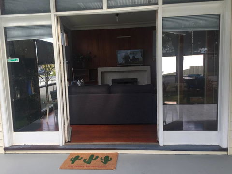 Growse House Yarram 3BR - Whitsundays Accommodation 5