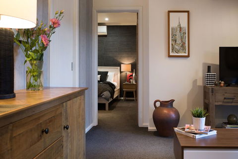 East Street Daylesford - Whitsundays Accommodation 9