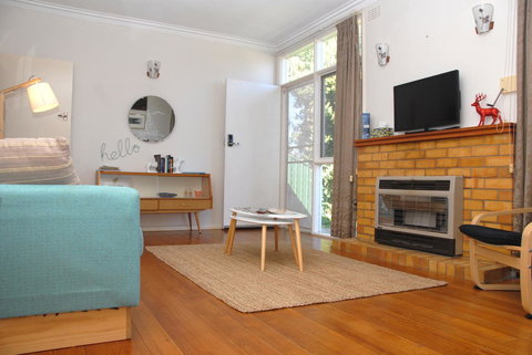 Green Grove - Whitsundays Accommodation 6