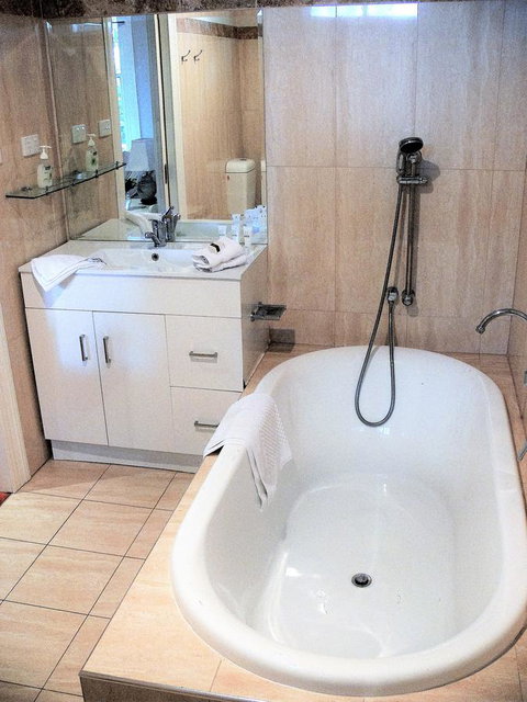 Fairbank House - Whitsundays Accommodation 4